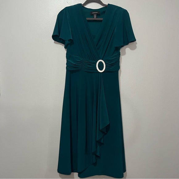 R&M Richards Faux Wrap Dress with Waist Embellishment in Hunter Green - Picture 2 of 6